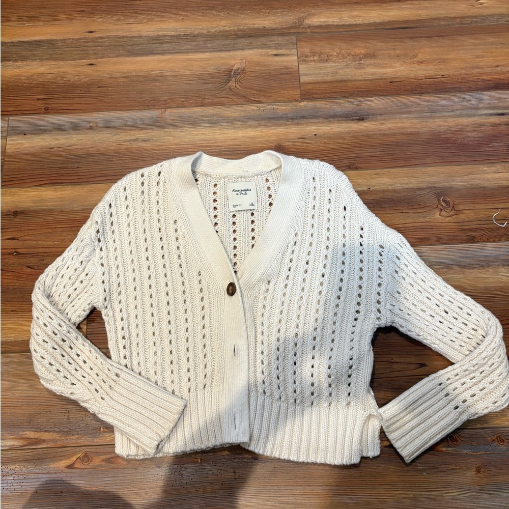 Abercrombie & Fitch White Cable Knit Cardigan